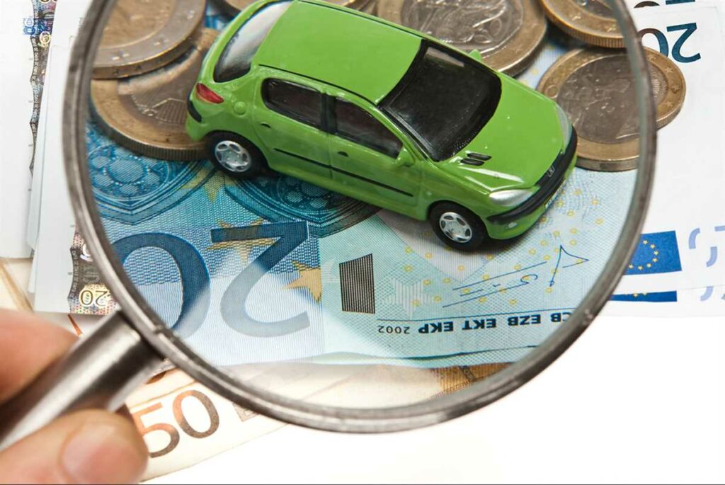 risparmiare sull'assicurazione auto